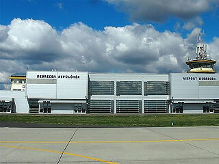A debreceni repülőtér ismét nyitva