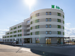 Új repülőtéri szálloda nyílik Debrecenben