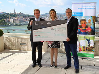 Marriott: hárommillió forintos adomány az SOS Gyermekfalvaknak