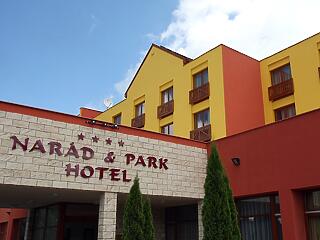 Átadták a felújított Narád Hotelt