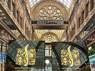 Rangos nemzetközi díjat nyert  a Párisi Udvar Hotel Budapest