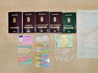 Március elsejétől új útlevél, személyi és jogosítvány