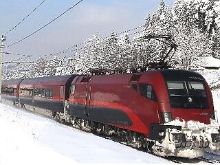 Dupla railjetek és Advent EuroCity vonatok Bécsbe
