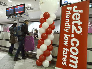 East Midlandsbe is repül a Jet2.com Budapestről
