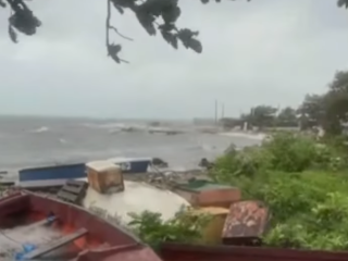 Pusztít a Melissa hurrikán a karibi paradicsomban – videóval
