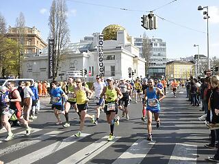 Negyvenezer futóval állhat rajthoz Bécsben