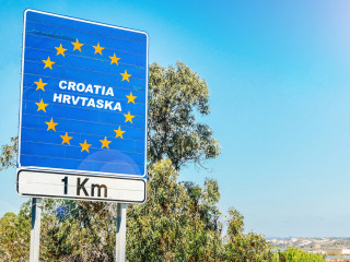 Horvátország könnyít a határátlépésen