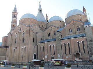 Padova: zarándokváros Szent Antallal és Galileivel