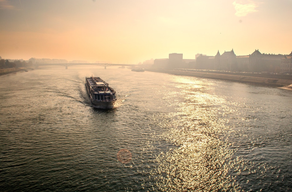 Budapesten 9,4, a Balatonnál 1,6 százalékkal nagyobb volt a turisztikai szálláshelyeken eltöltött belföldivendég-éjszakák száma