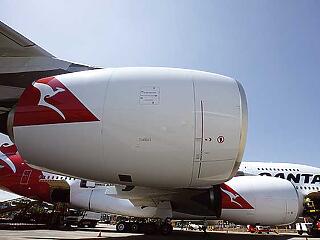 Olaj szivárgott a Qantas gépének hajtóművéből