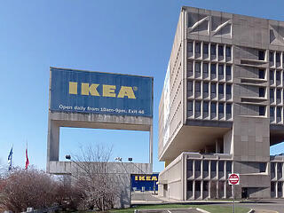 Elhagyatott IKEA-épületből lesz nulla energiaigényű hotel
