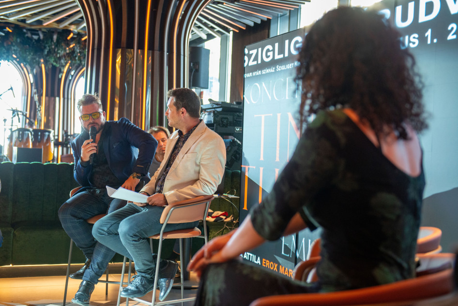 Nagy Szilárd, producer, énekes, a Várudvar színpadi programszervezője