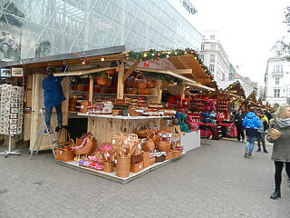 Újra Adventi- és Karácsonyi Vásár a Vörösmarty téren