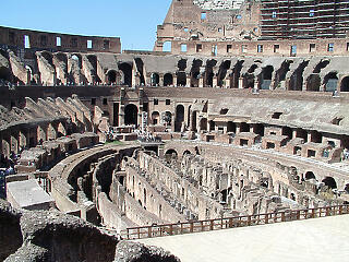 Így épülhet újjá a római Colosseum arénája