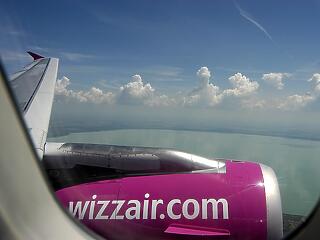 A nagyobb kézipoggyászért pénzt kérne a Wizz Air