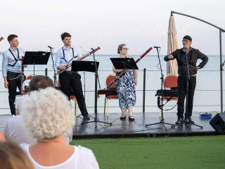 Klasszikusok – nyaralóknak