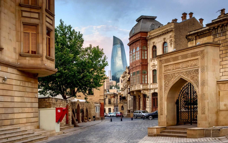 Az idei év nagy sztárja: Baku (Forrás: UniTravel)