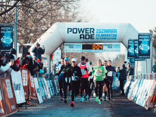 Mínusz 7 fokban rajtolt a téli félmaraton