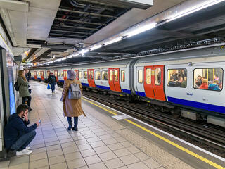 Jelentős fennakadások a londoni metrós sztrájk miatt
