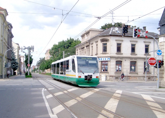 Egy dízelüzemű tramtrain a németországi Zwickauban (Forrás: Wikimedia Commons)