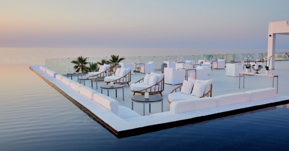 A Luxme White Palace nyitott étterme