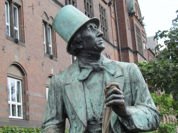 A nagy dán meseíró, Andersen szobra (Fotó: Mentusz Károly)