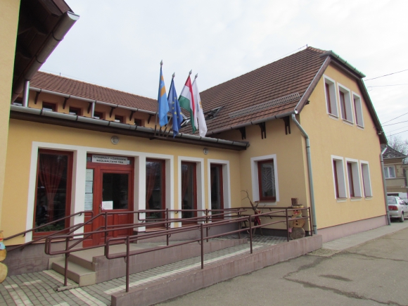 A felújított művelődési ház (Fotó: Mentusz Károly)