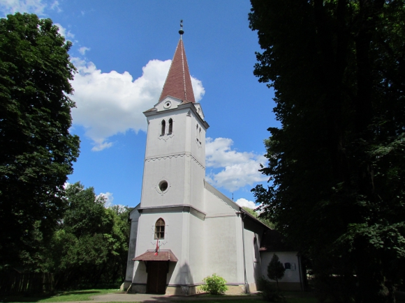 A híres műemlék református templom (Fotó: Mentusz Károly)