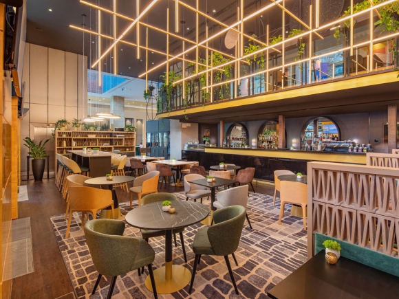 Axis Café & Lounge