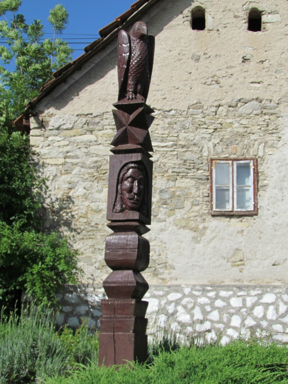 II. Rákóczi Ferenc fából faragott szobra (Fotó: Mentusz Károly)